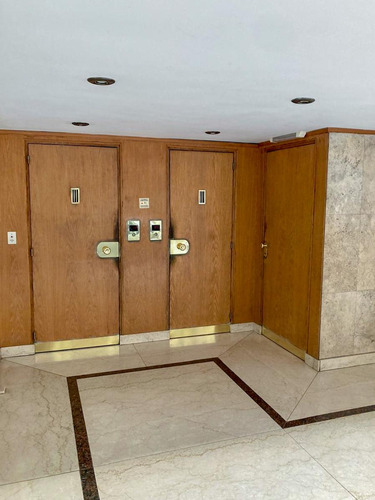 Departamento En Venta En Caballito - 3 Ambientes Al Frente
