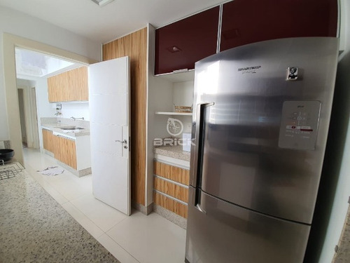 Imagem 22 de 30 de Apartamento Em Prédio Premiado No Livro Great Designers Of The World 2010 - Ap01429 - 68715121