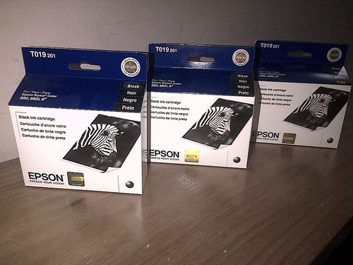 Cartuchos Epson T019201 Y T020201 Originales (combo)