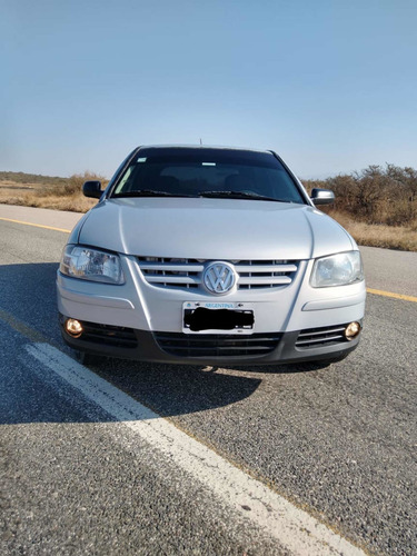 Imagen 3 de 12 de Volkswagen Gol 1.6 I Power 701 2010