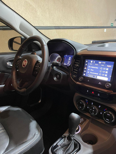 Imagem 9 de 14 de Fiat Toro Volcano 2.0 16v 4x4 Tb Diesel Aut.