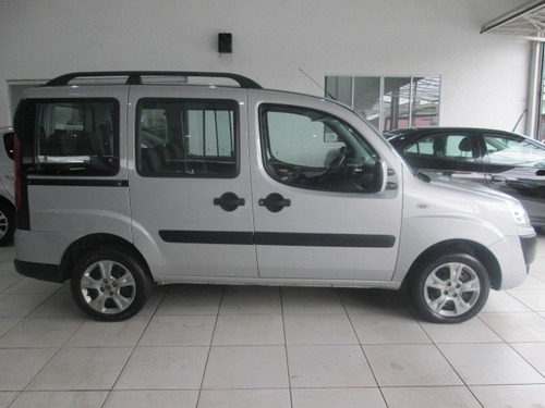 Fiat Doblo 1.8 Ano 2018 7 Lugares Unico Dono Zero De Entrada