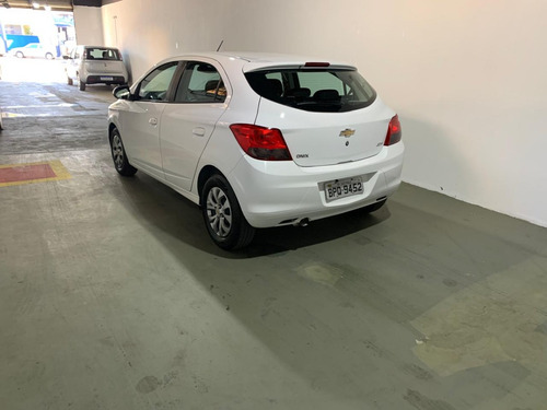 Chevrolet Onix 1.0 Joy 5p