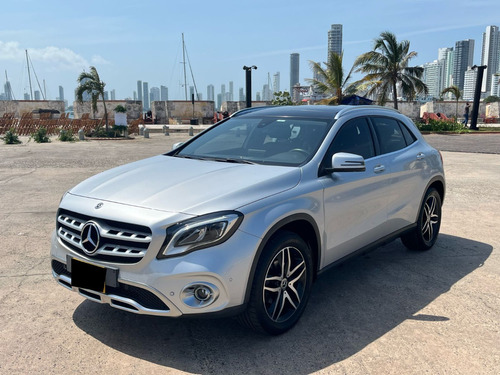 Mercedes Benz Gla200