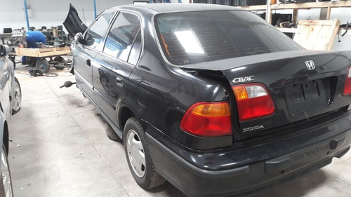 Imagem 2 de 3 de Sucata Civic 98/99