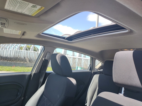 Ford Fiesta Kinetic Design 1.6 Design 120cv Titanium