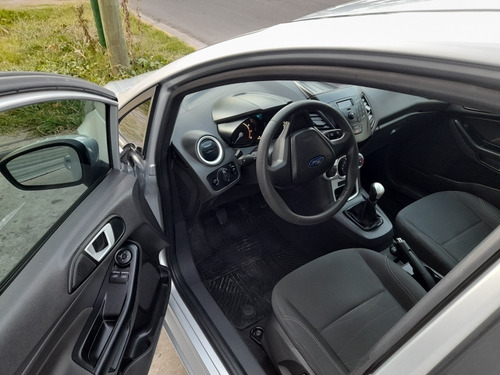 Ford Fiesta Kinetic Design 1.6 S 120cv 2016 C/gnc