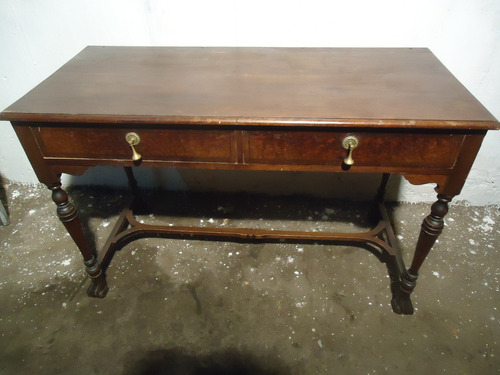Comoda Escritorio Chipendalle Antiguo Marrón (Usado)
