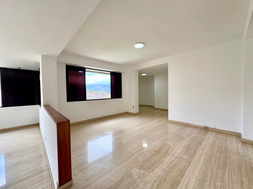 Apartamento En Venta Los Naranjos Conj Res La Pradera