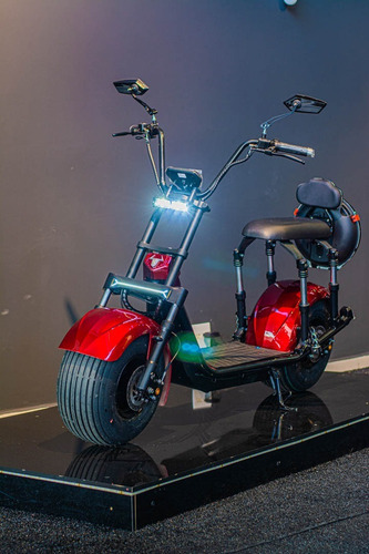 Imagem 6 de 14 de Scooter Eletrica Mob 2000
