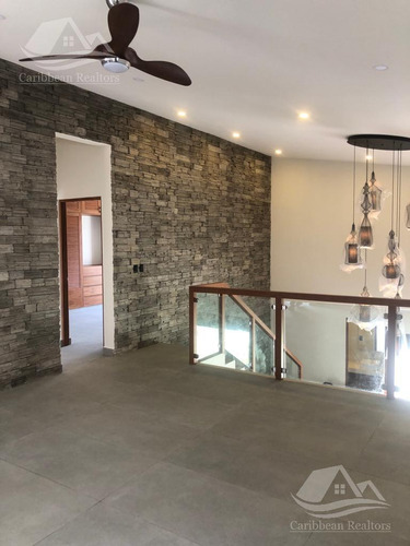 Casa En Venta En Lagos Del Sol Cancun