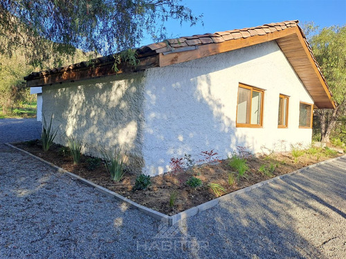 Buin Casona Estilo Chilena Condominio Hasparren