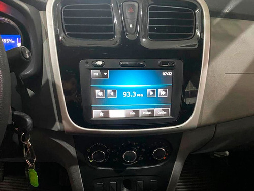 Renault Logan 1.6 EXPRESSION 8V