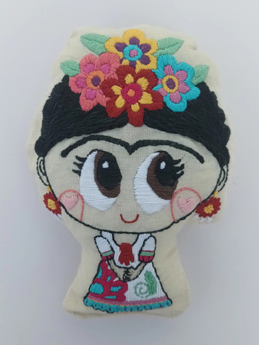 Muñeca Artesanal Frida Bordada A Mano 