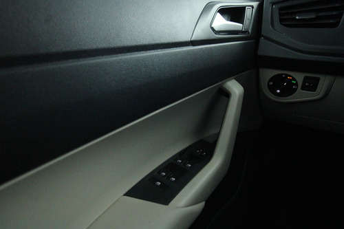 Volkswagen Virtus 1.6 Msi Trendline Mt