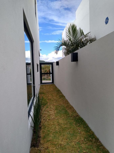 Imagen 20 de 30 de Casa En Venta 3 Recamarás Y 3 Baños Completos El Molino Club