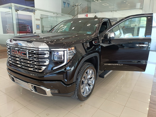 Gmc Sierra Denali 6.2l 2024 Color Gris Tornasol Gratis 1 Año