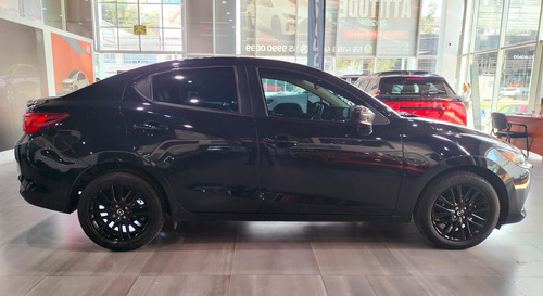 Mazda Mazda 2 2023
