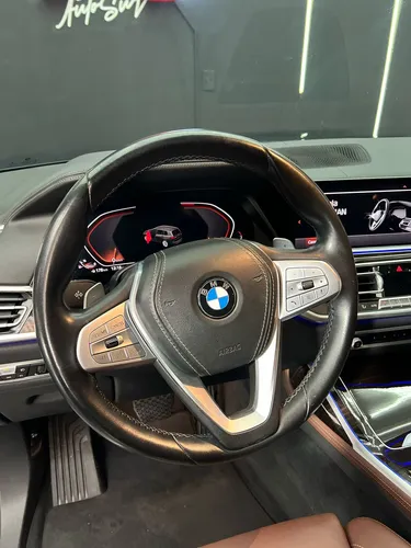 BMW X7 3.0 Xdrive 40i Pure Excelence