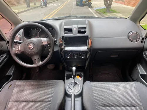 Suzuki SX4 1.6 Crossover