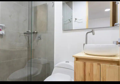 Venta De Apartamento Boston A 2 Cuadras Del Parque Con Parqueadero Moto Amoblado