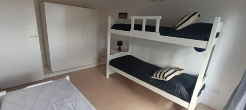 Excelente Departamento 3 Ambientes Con Cochera. A 150 Mts De La Playa. Acantilados