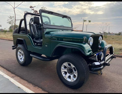 Imagem 2 de 12 de Jeep 1964 Bernardão