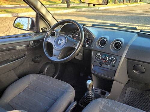 Chevrolet Prisma Maxx 1.4 (Flex)
