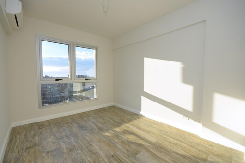 Imagen 21 de 30 de Excelente 4 Ambientes. Vistal Al Rio. Full Amenities.