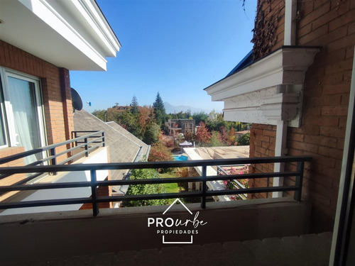 Casa En Venta De 7 Dorm. En Las Condes