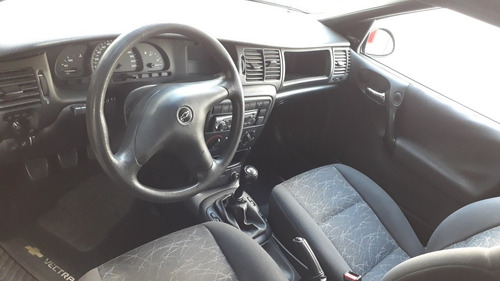 Chevrolet Vectra 2000 2.2 Gl 4p