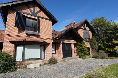 Casa En Venta 7 Dormitorios En Los Cardales C.c.