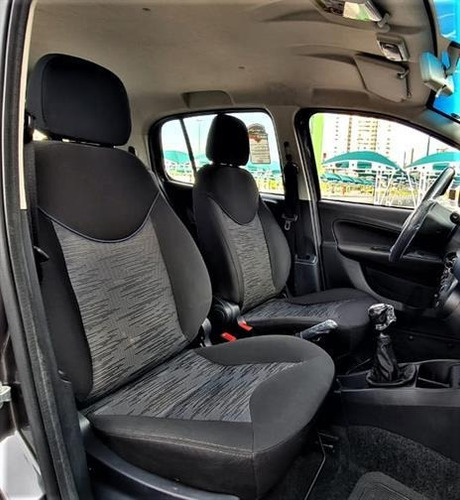 Fiat Uno Atractive 1.0 Flex Mec