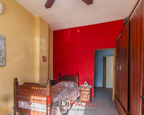 Venta · Casa En Villa Bosch · Cochera · pileta