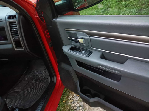 Imagen 8 de 11 de Ram 5.7 Hemi Sport