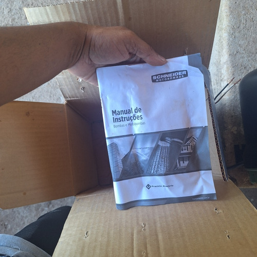 Motobomba Schneider 1cv - Semi Nova (2 Dias De Uso)