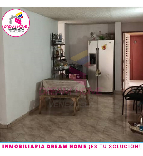 Apartamento En Venta Urbanización Las Cayenas Charallave