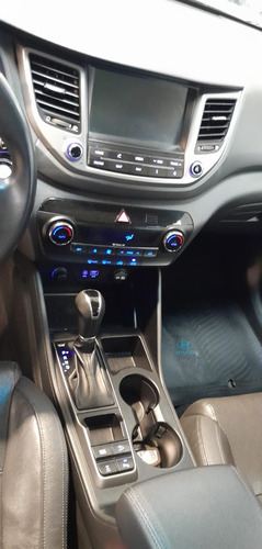 Hyundai Tucson 2.0 Premium