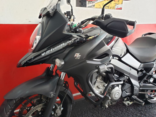 Suzuki Vstrom 650 V Strom 650 V-strom 650 Abs 2022 Preta
