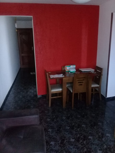 Imagem 2 de 15 de Apartamento Grande Com 2 Quartos Área À Venda, 70 M² - Quintino - Aea2139