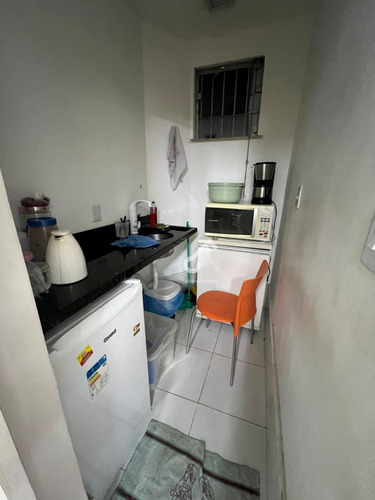 Salão De Beleza Completo (porteira Fechada) Em Funcionamento. Localizado No Shopping Canoas (em Frente Ao Camarão De Vilas). R$80.000,00