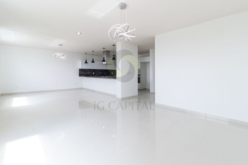 Imagen 6 de 22 de Casa En Zibatá Con Sótano Y Gran Jacuzzi