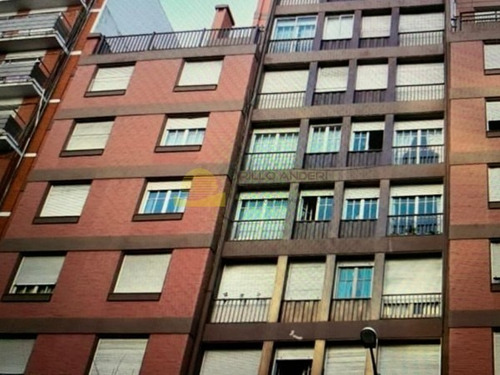 Vendo Urgente!!! Departamento En  Venta En  Mar Del Plata A Metros De La Peatonal !!! 