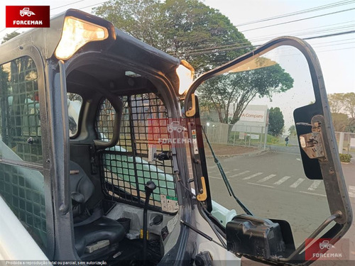 Mini-carregadeira Bobcat S570 Ref.236911
