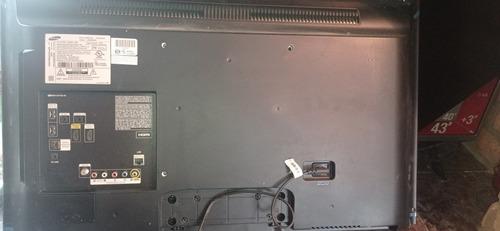 Imagen 7 de 8 de Smart Tv Samsung Un32h5203 32 Nuevo Pantalla Partida