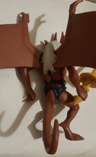 Gargolas Brukling C/striking Horns, Snapping Jaw 1995 Kenner (Usado)
