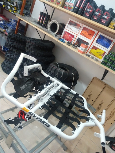 Imagen 3 de 4 de Pisadera 3h Para Yamaha Banshee Blanca Cinta Negra. Pyracing