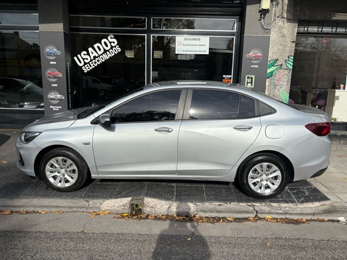 Chevrolet Onix plus 1.2 Lt