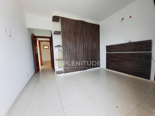 Imagem 3 de 15 de Casa De Condominio Em Vinhateiro - São Pedro Da Aldeia - 2103
