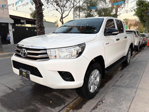 Toyota Hilux 2.7 Cabina Doble Sr Mt